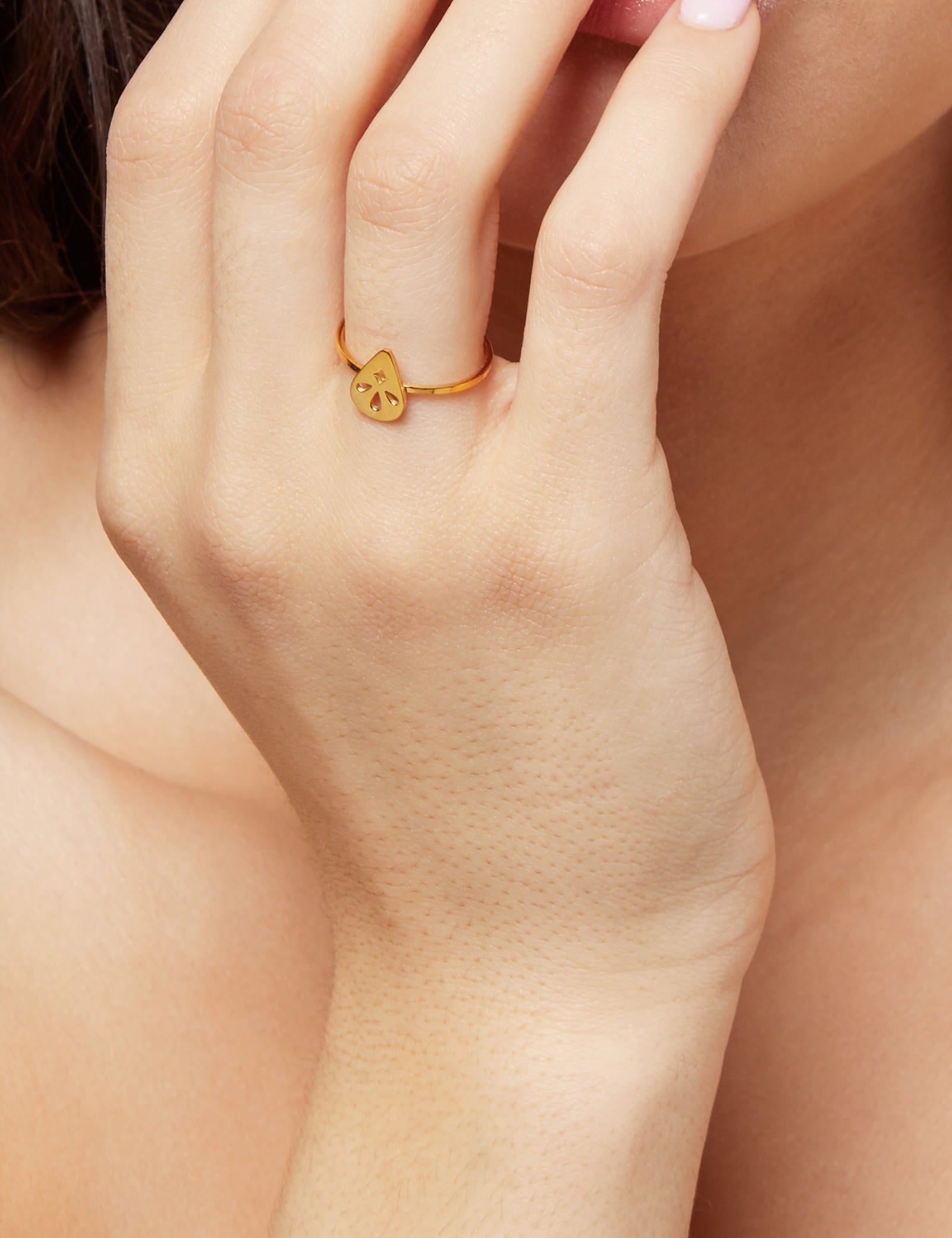 Pastiche  Clover Ring -