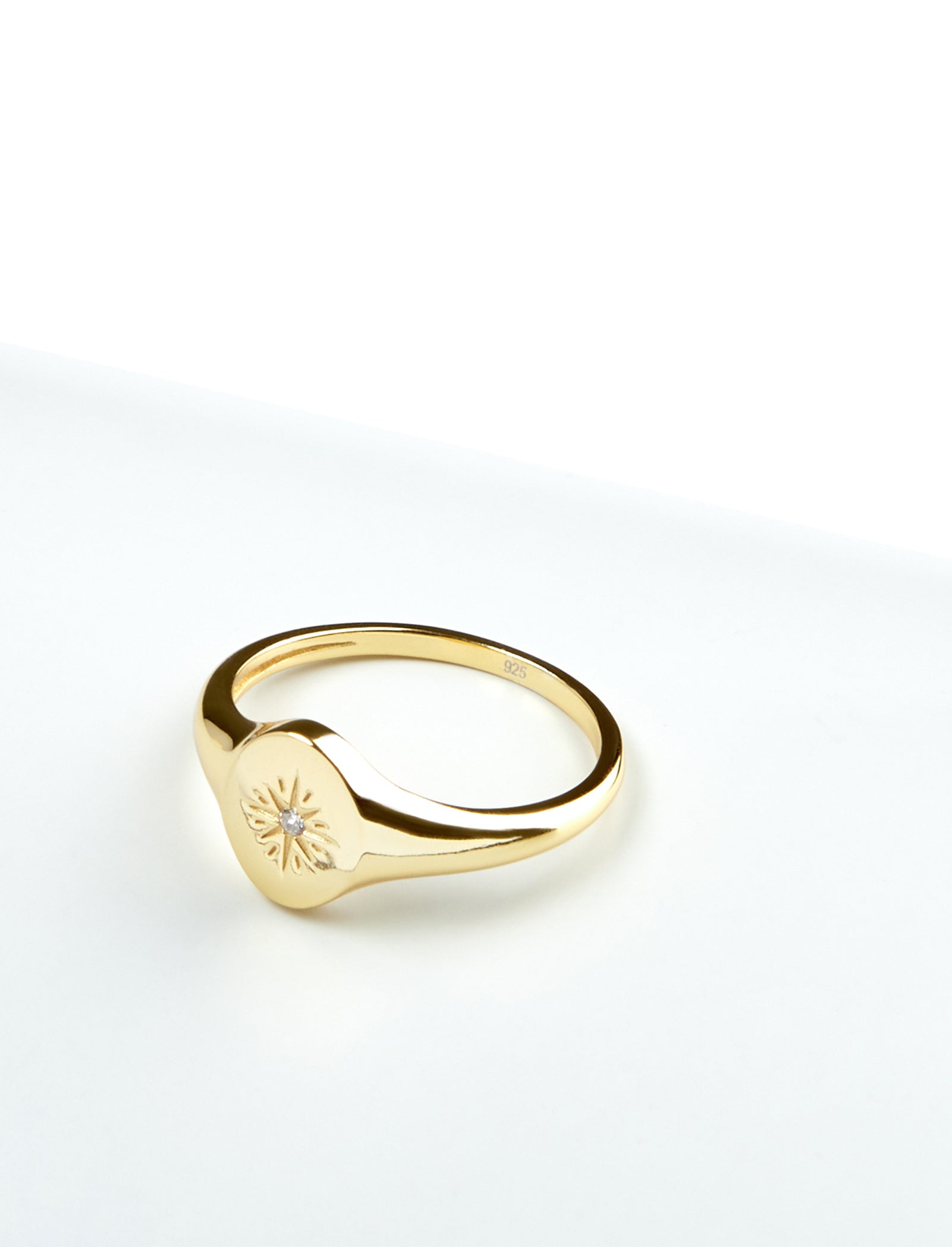 Pastiche  Voyager Ring -
