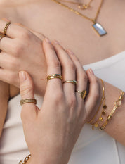 Pastiche  Muse Ring -